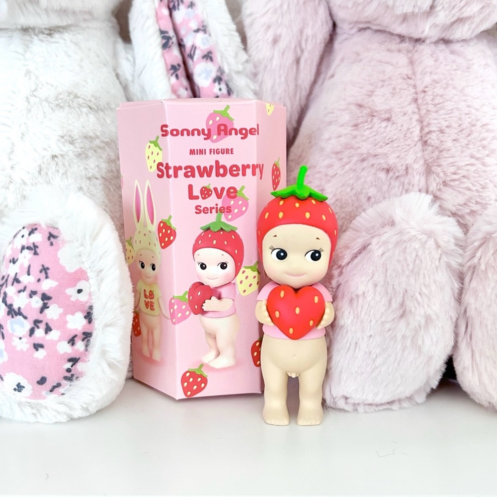 Sonny Angel Strawberry Love Series - Strawberry